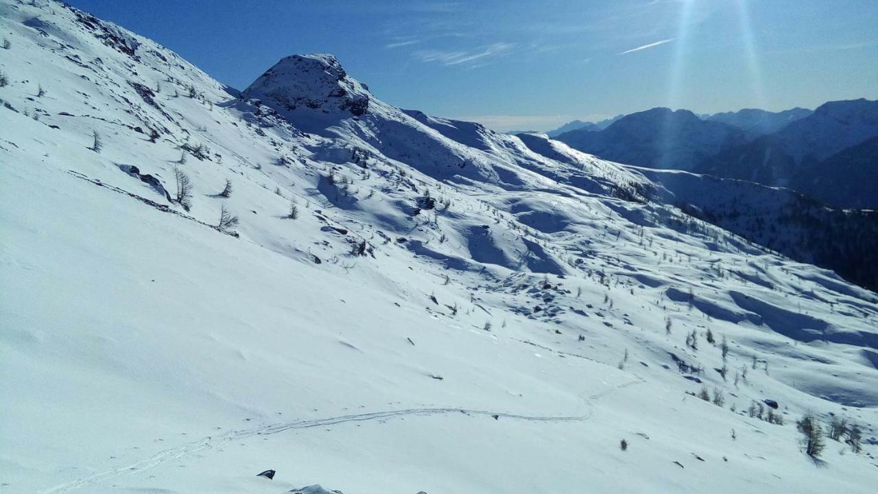 Bergh Am Berg Lägenhet Irschen Exteriör bild